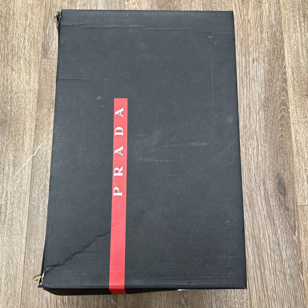New Prada Americas Cup White UNC Blue sz.9(10.5M)