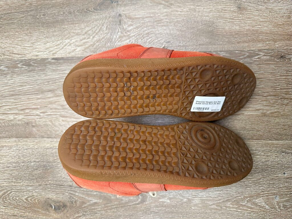 Preowned Margeila Gats Red Suede Canvas Sz.41 (No Box)