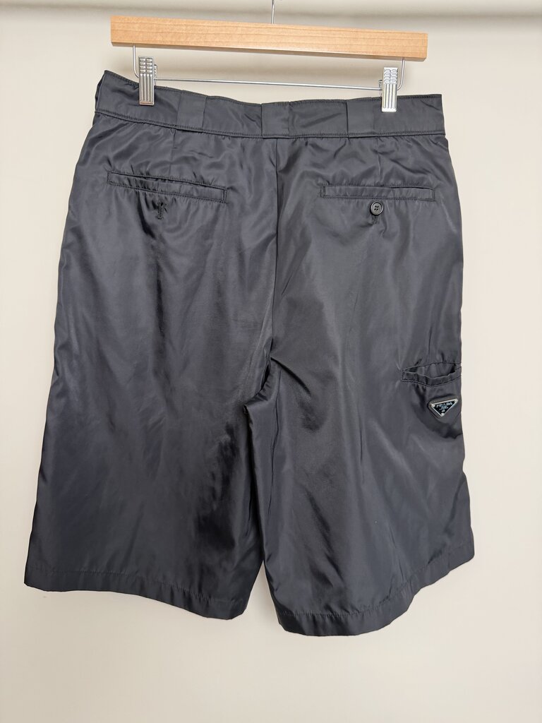 Preowned Prada Triangle Logo Black Re-Nylon Shorts size 32