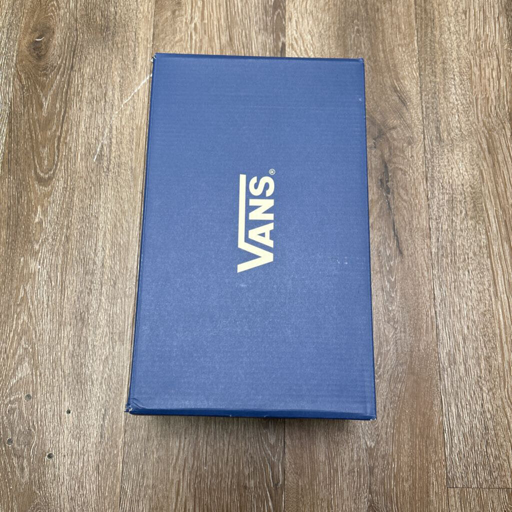 New Vans Souvenir White Size 7.5