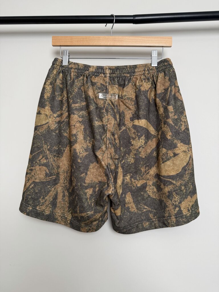Preowned ACNE Studios Camo Real Tree Sweatshorts size M