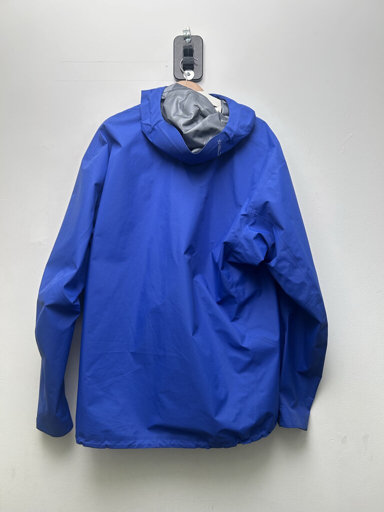 Preowned Arctyrex Blue Jacket Size XXL