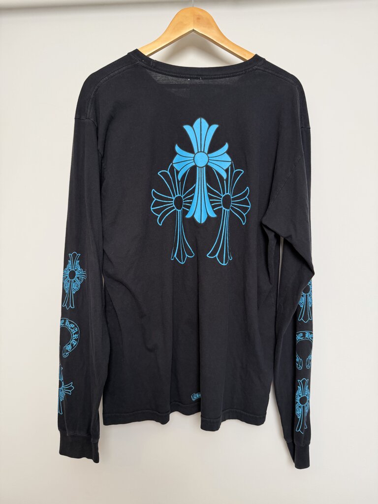 Preowned Chrome Heart Black Teal Multi Logo Pocket L/S size XL