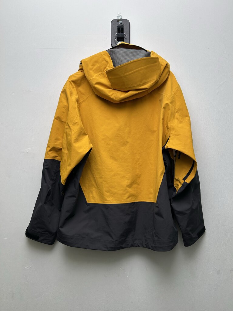 Preowned Gv Gallery Yellow Grey Red Rain Jacket Sz.Small