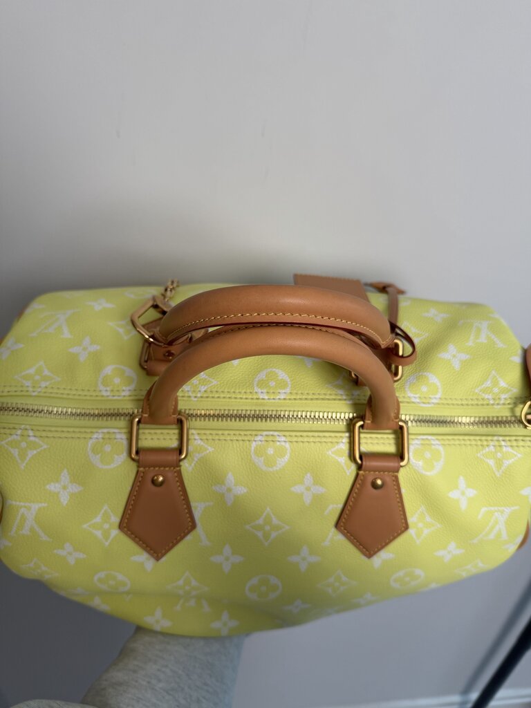 Preowned Louis Vuitton P9 Speedy Lemonade Yellow