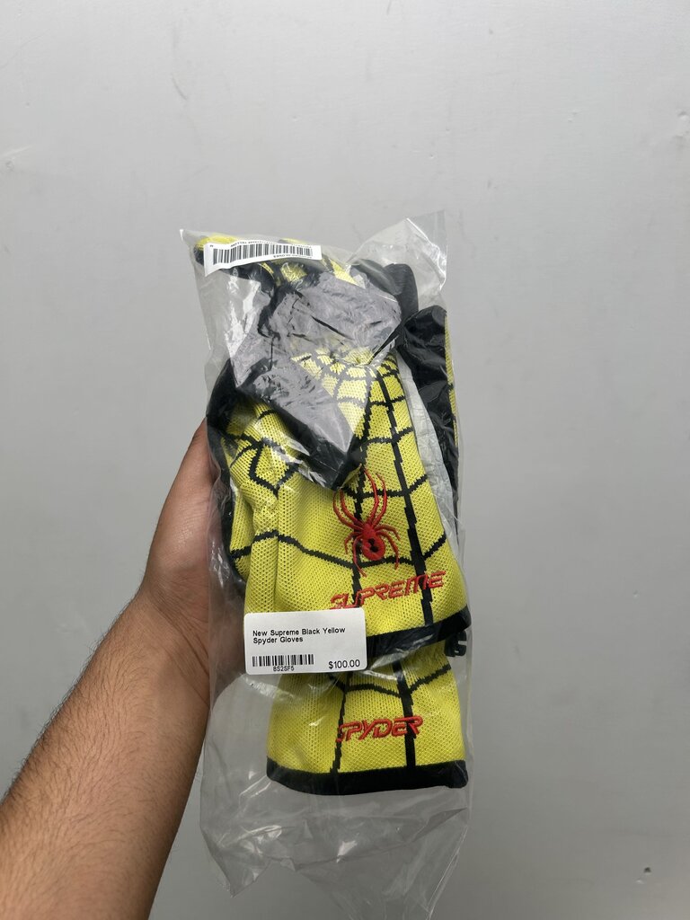 New Supreme Black Yellow Spyder Gloves