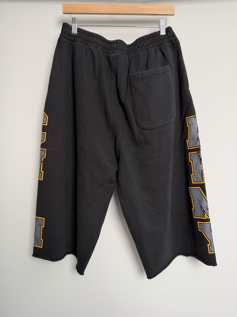 New HMDD Chim Army 3/4 Black Shorts Size M
