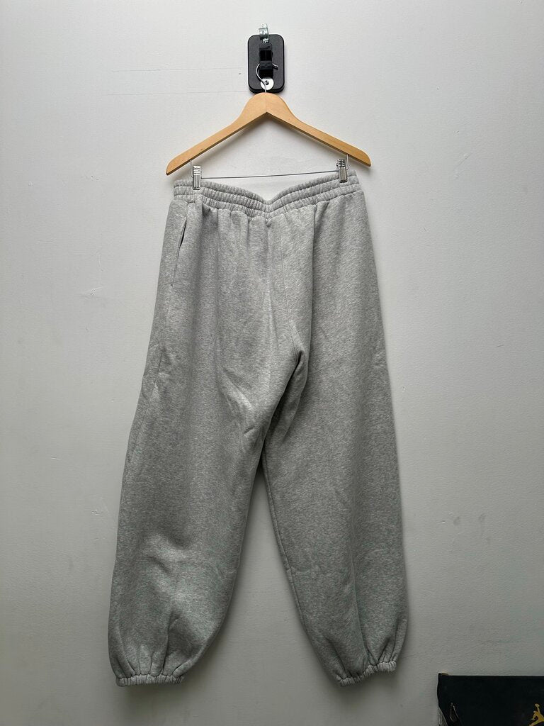 New GV Gallery Rainbow Raspberry Leg Logo Grey Sweatpants sz.M