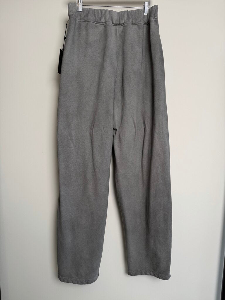 New GV Gallery Malik Wright Sweatpants Size M
