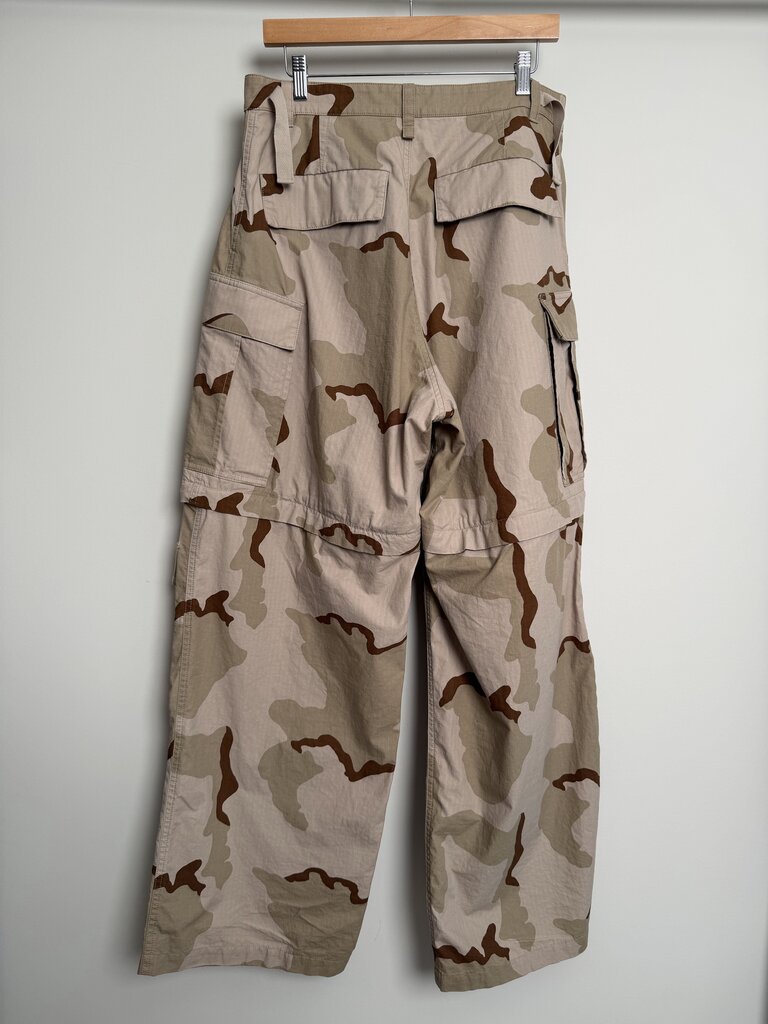 Preowned Balenciaga Camo Cargos size S (30-34)
