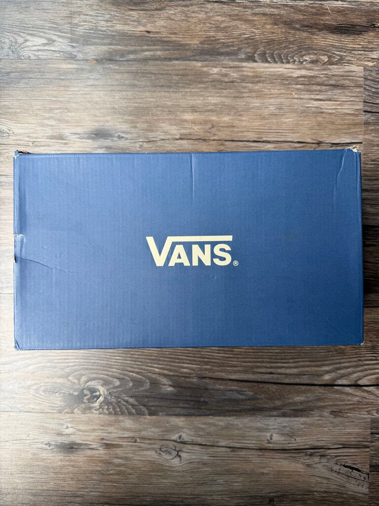 Preowned Vans Pearlized Pink Size 9.5