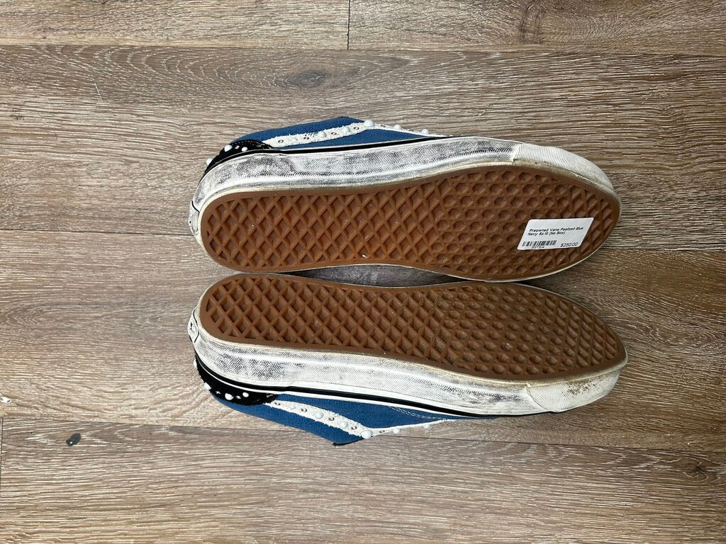 Preowned Vans Pealized Blue Navy Sz.10 (No Box)