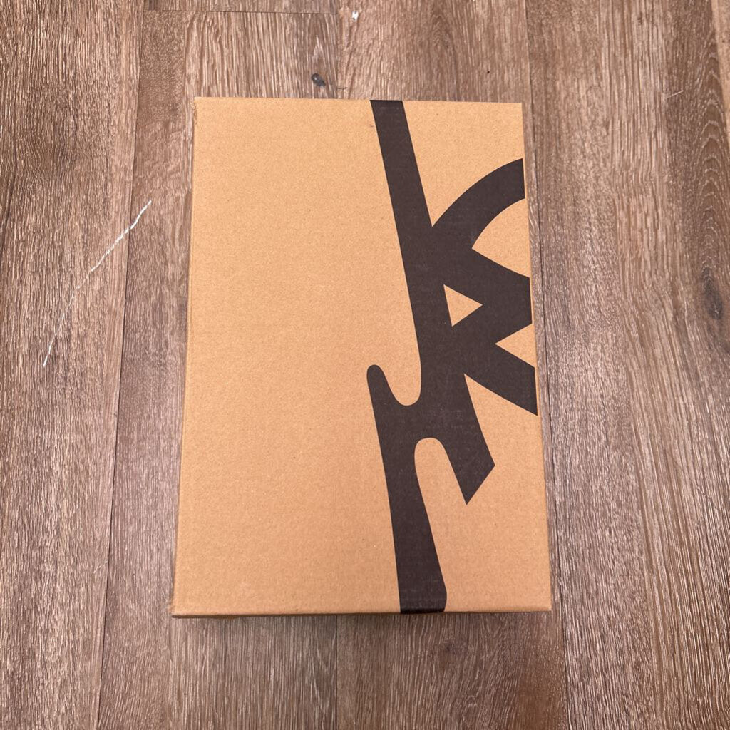 New HMDD Samurai Shoes sz.5