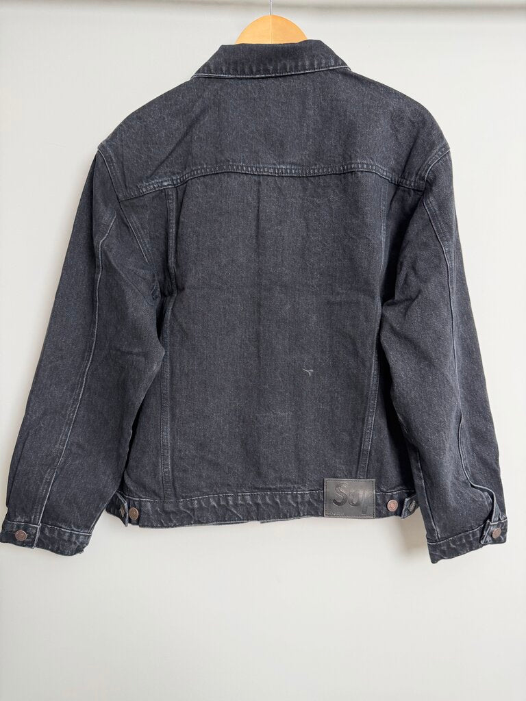 New Supreme Basic Logo Black Denim Jacket size M
