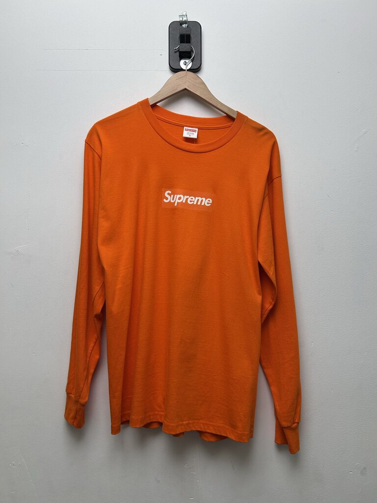 New Supreme Orange Bogo Long Sleeve sz.M