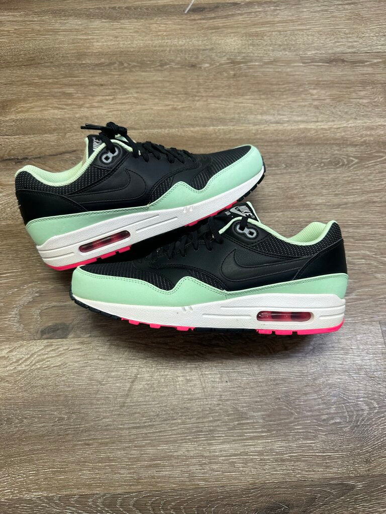 New Nike Air Max 1 Yeezy sz.8.5