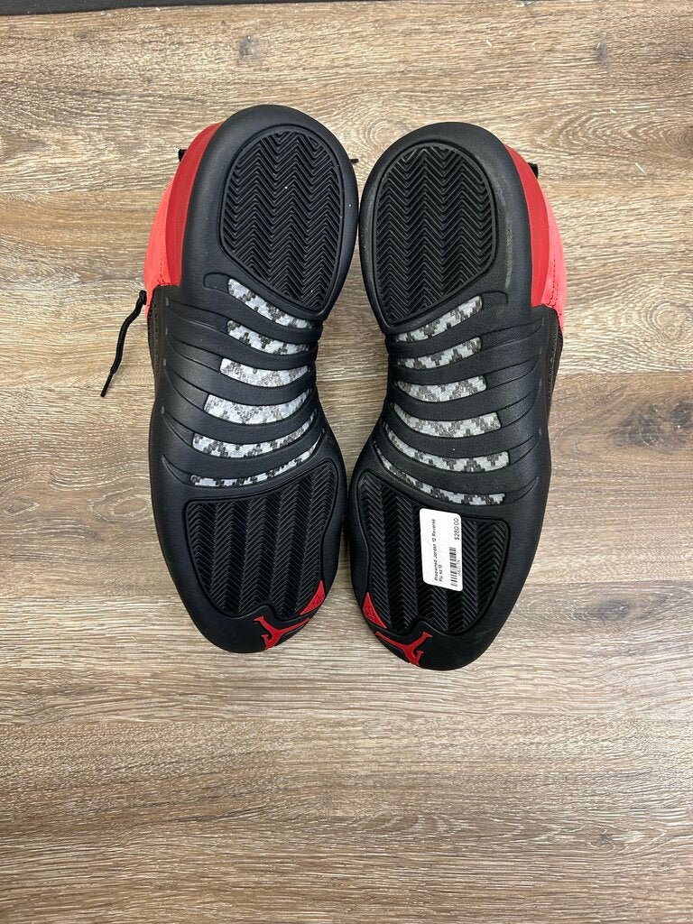Preowned Jordan 12 Reverse Flu sz.13