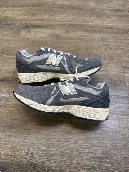 New New Balance 1906r Grey/Cream size 14