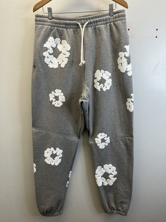 New Denim Tears Grey Wreath Sweatpants