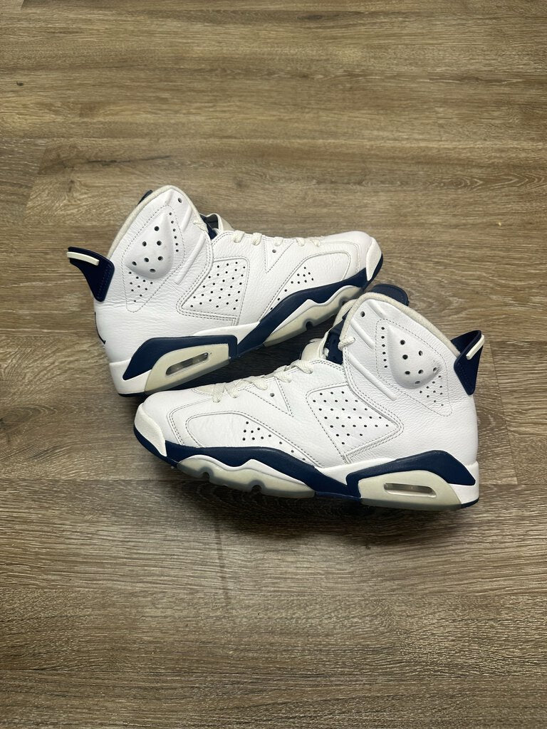 Preowned Jordan 6 Georgetown Size 9