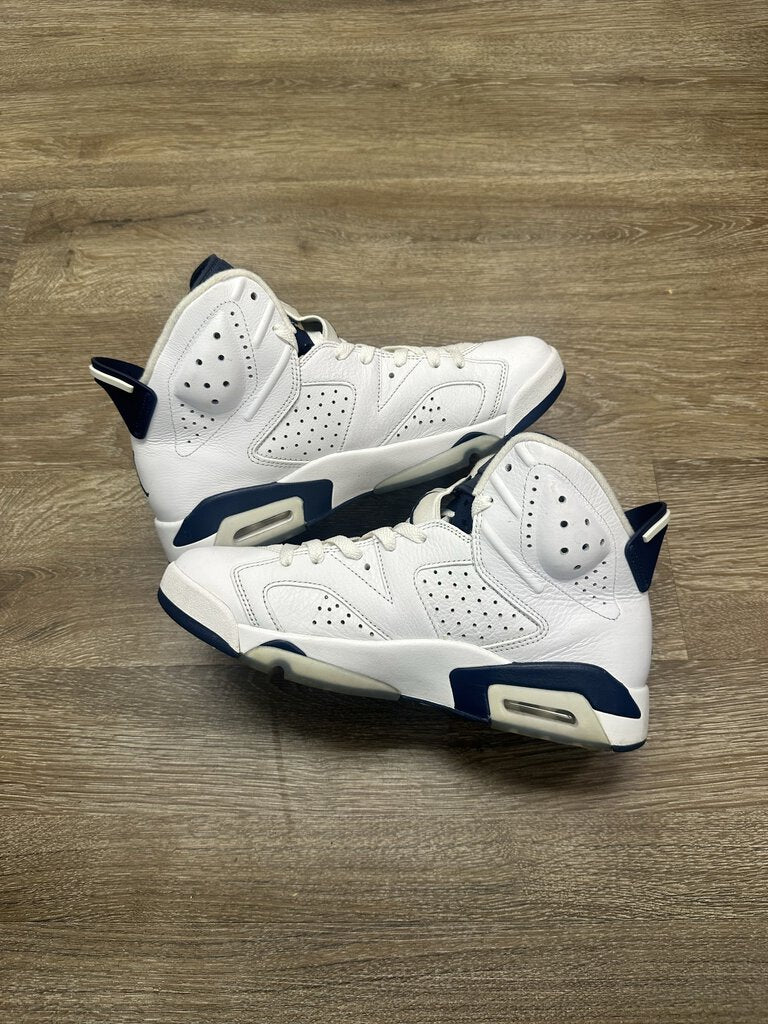 Preowned Jordan 6 Georgetown Size 9