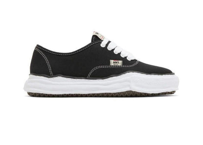 New MMY Black White Vans Size 40
