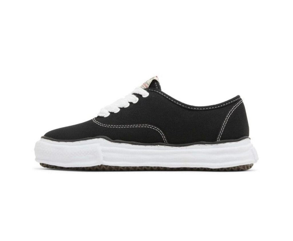 New MMY Black White Vans Size 41
