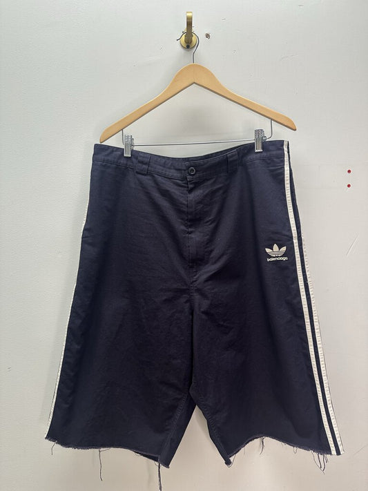 Preowned Balenciaga Adidas Shorts Size Large