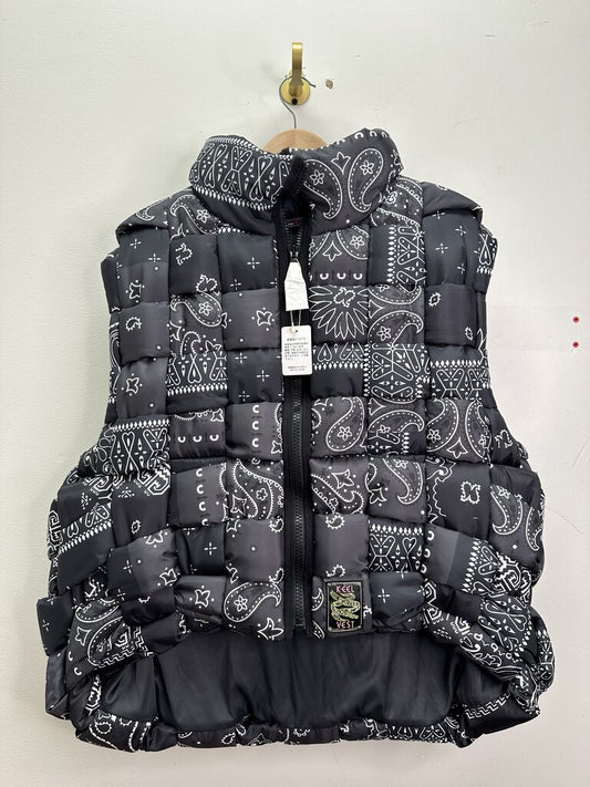 New Kapital Paisley Keel Black Vest Size 2 (Medium)