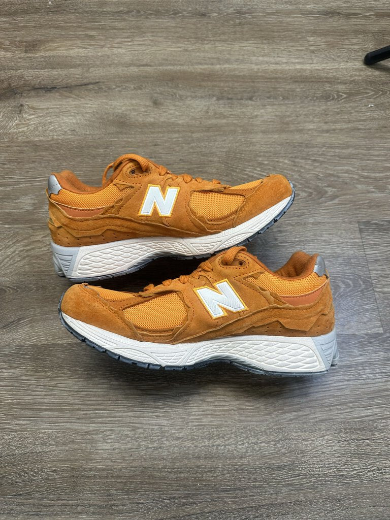 Preowned New balance 2002R Orange Size 8
