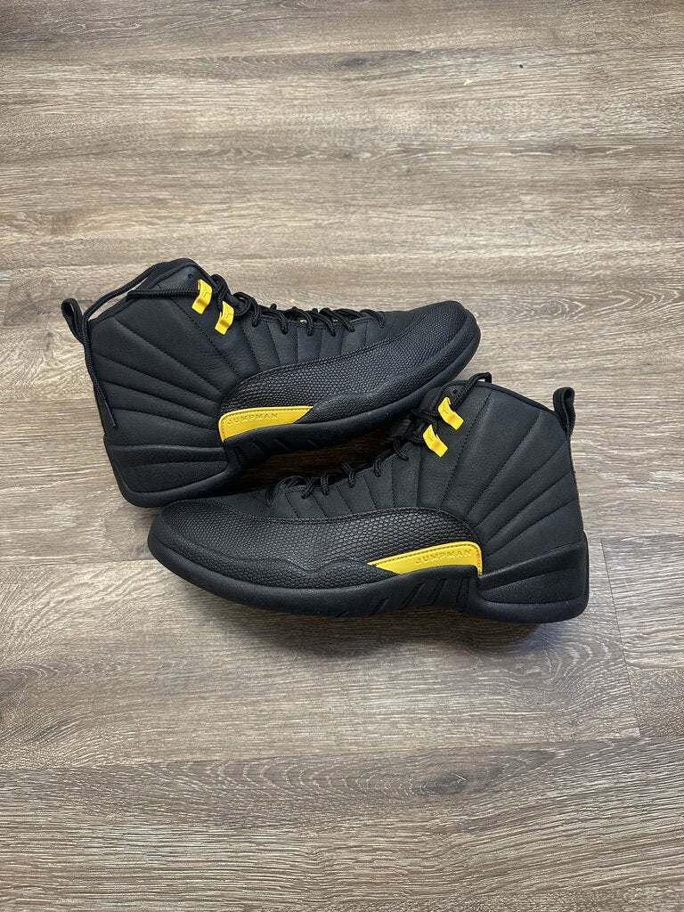 Preowned Jordan 12 Black Taxi Size 12