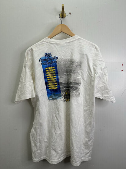 Preowned Vintage Jimmie Johnson White Car Tee Size XL