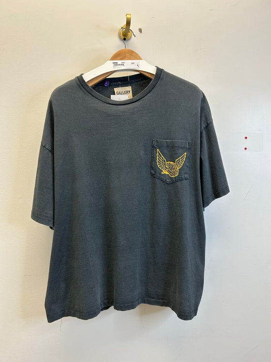 Preowned Gallery Dept. Brain Wings Cropped Tee Size XL
