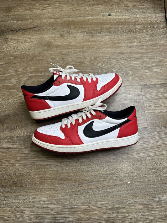 Preowned Jordan 1 Low Chicago Size 11.5