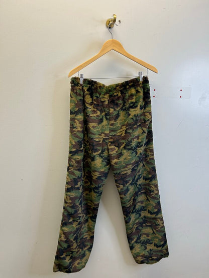 New Sinclair Camo Sherpa Sweats Sz. XL