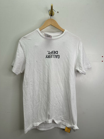 Preowned Gallery Dept. White Upside Down Logo Tee Size Small