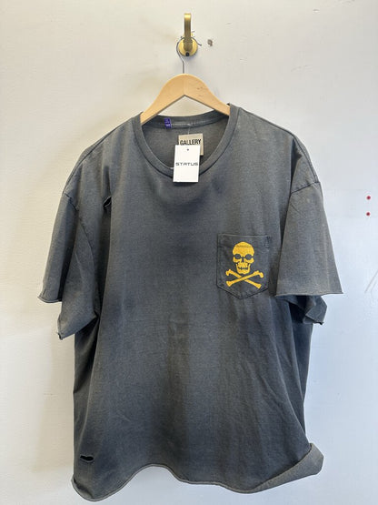 Preowned Gallery Dept. Skull Cropped Tee Size XXL