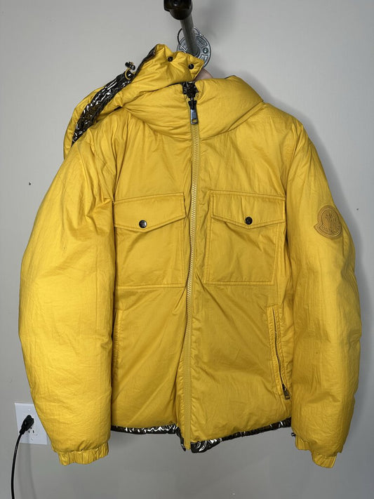 Preowned Moncler Silver Yellow Reversible Puffer Jacket Size 4