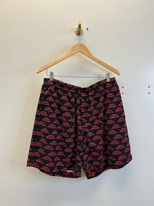 Preowned Gallery Dept. Art That Kills Black Shorts Size Large