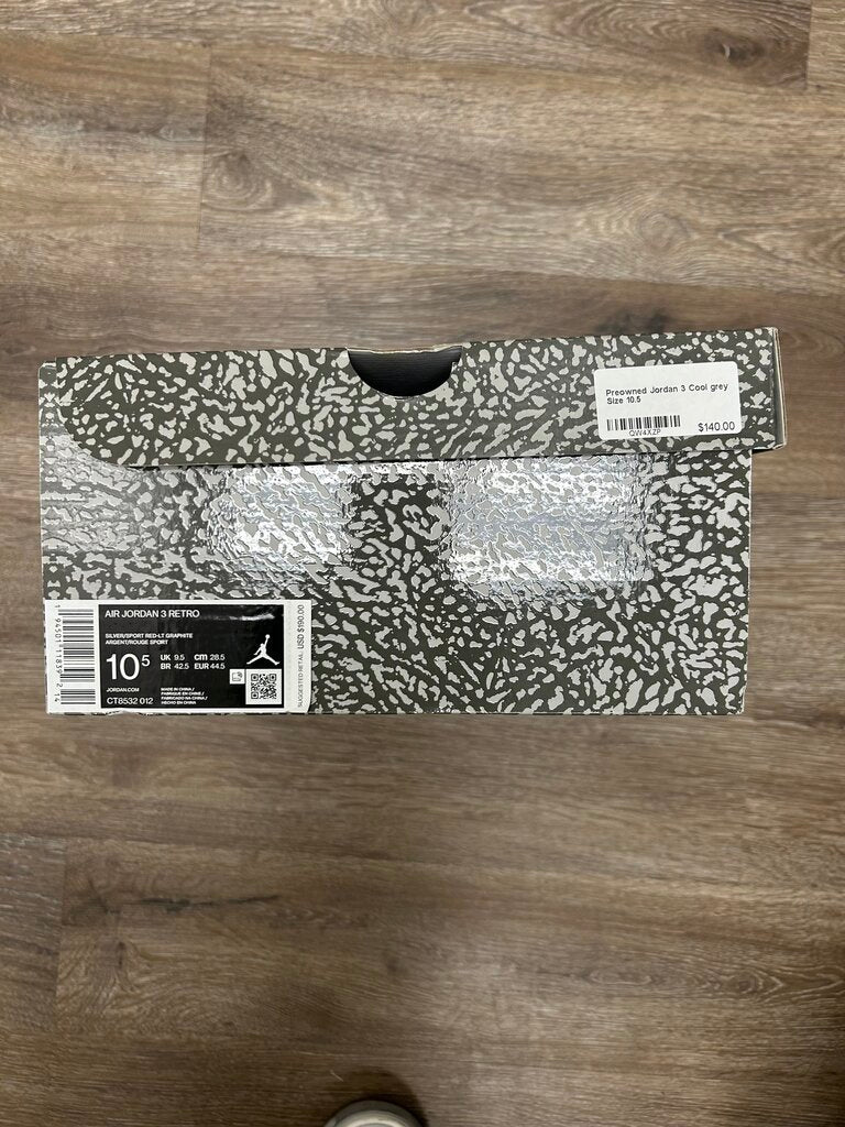 Preowned Jordan 3 Cool grey Size 10.5