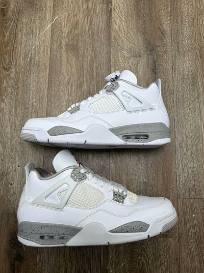 New Jordan 4 White Oreo Size 12(Yellow)