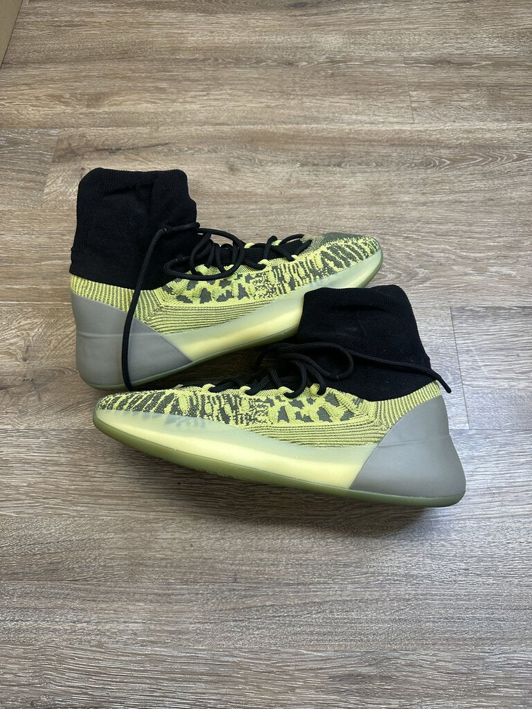 Preowned Yeezy Knit BSKTBL Yellow Size 14