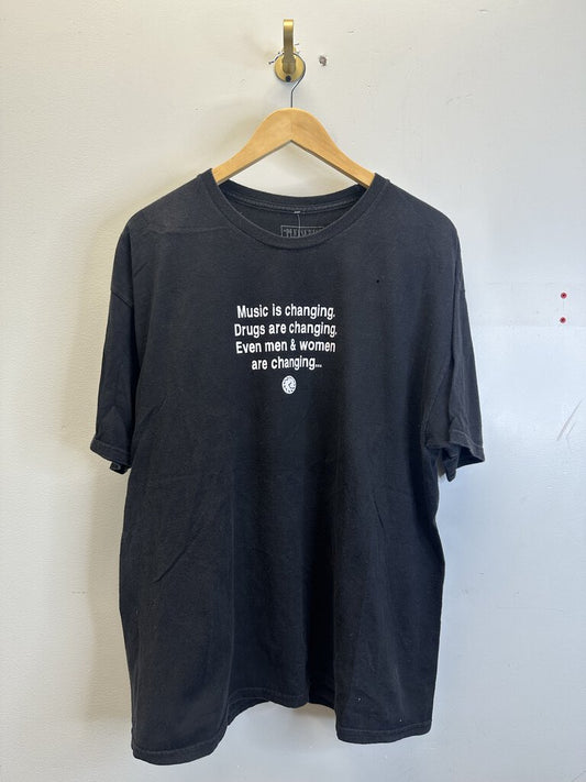Preowned Pleasures Black Music Tee Size XL