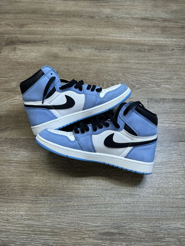 Preowned Jordan 1 University Blue Size 9