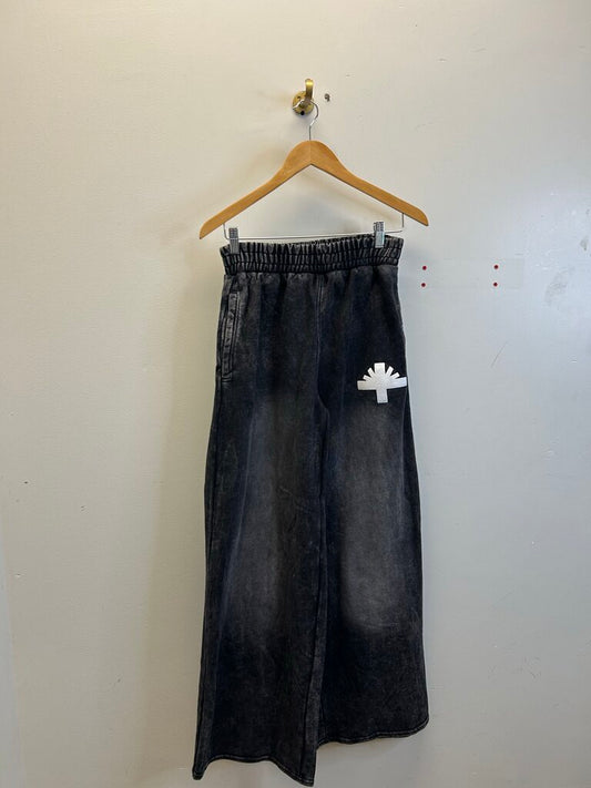 New Vertebrae Dyed Bagger Sweats size L