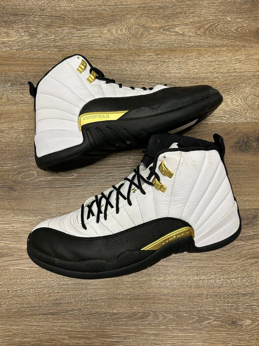 Preowned Jordan 12 Royalty Taxi sz.10