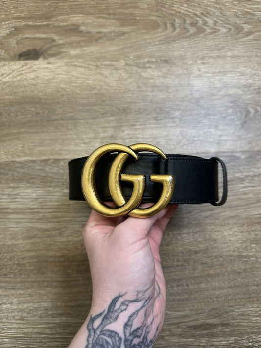 Preowned Gucci Black Gold Belt Size 100