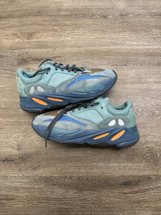 Preowned Yeezy 700 Faded Azure Size 12 (nO Box)