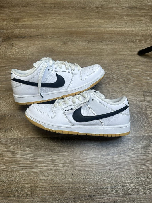 Preowned Nike SB White Gum Size 9.5