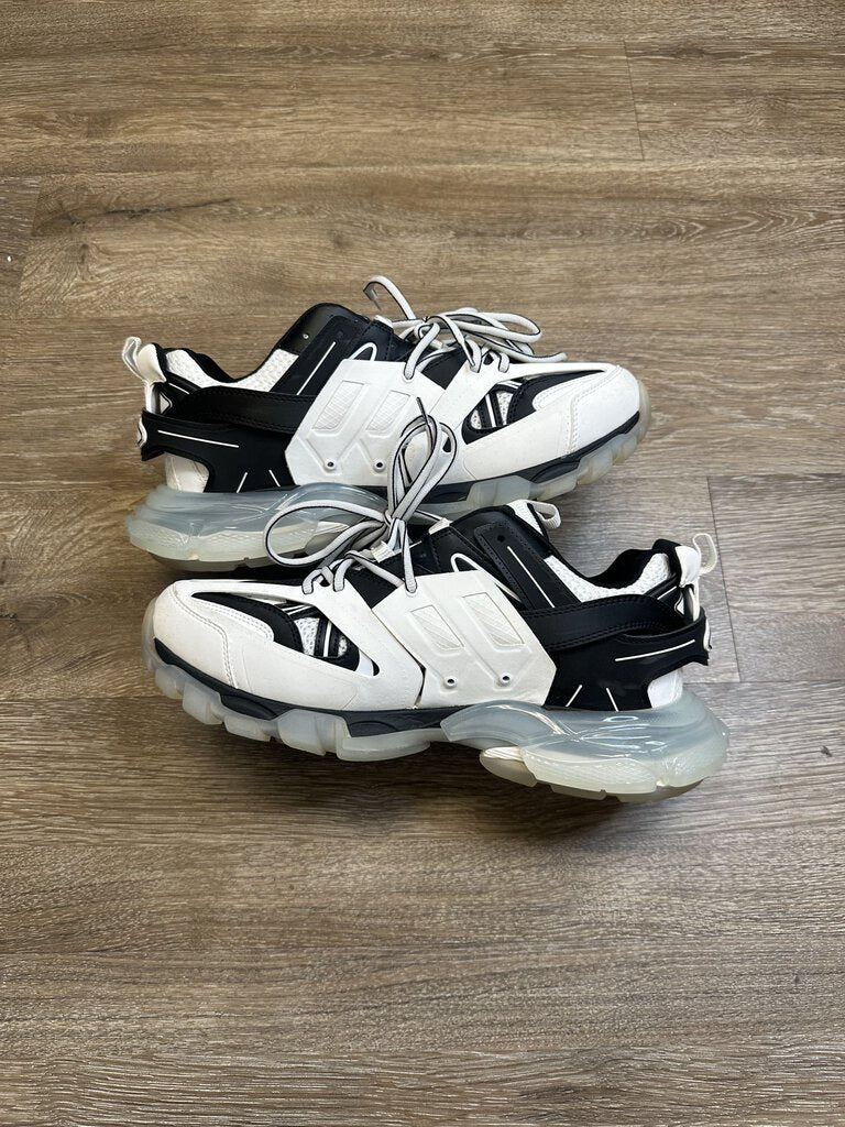 Preowned Balenciaga Track White & Black sz.44